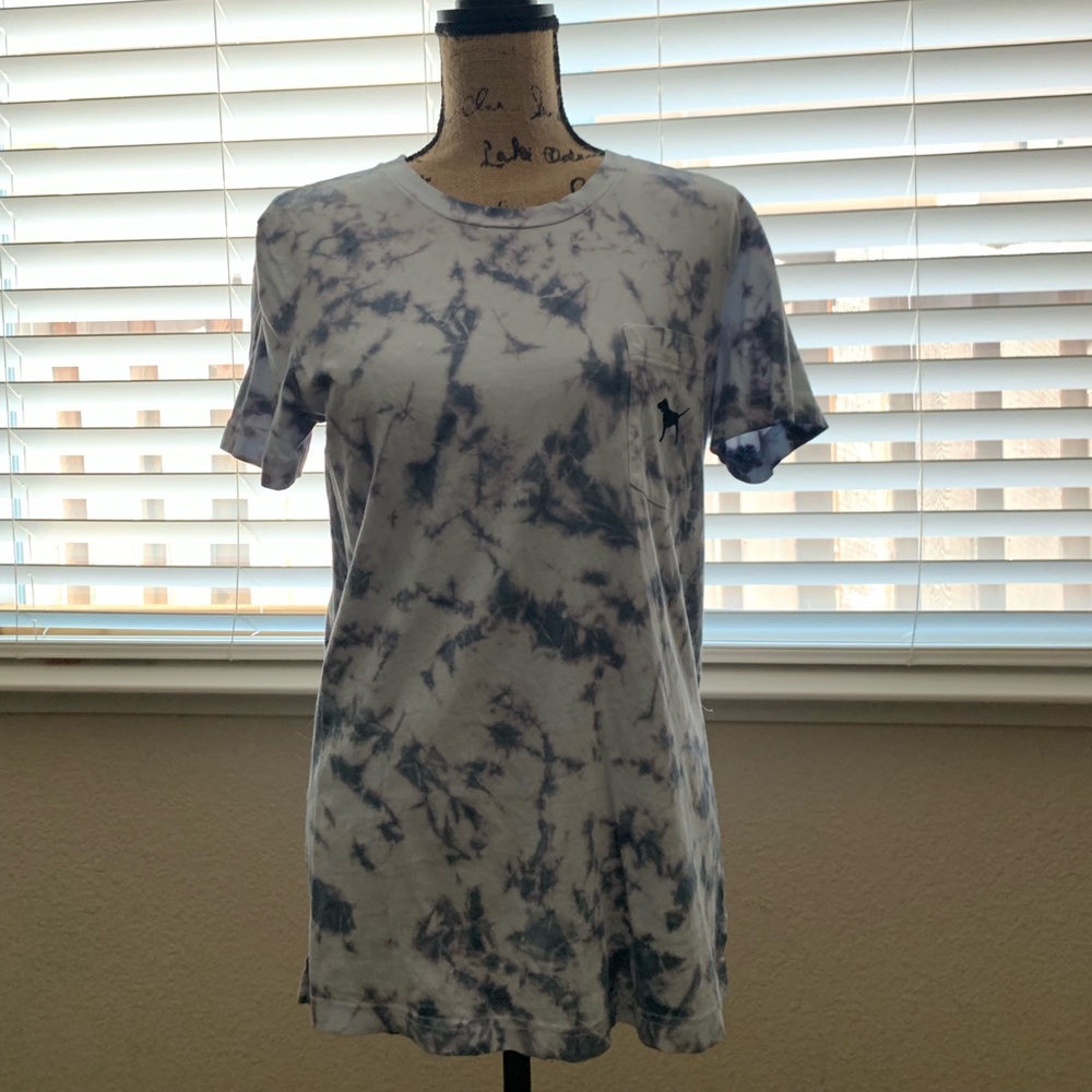 BUNDLE:Victoria’s secret PINK Tie-dye t-shirts